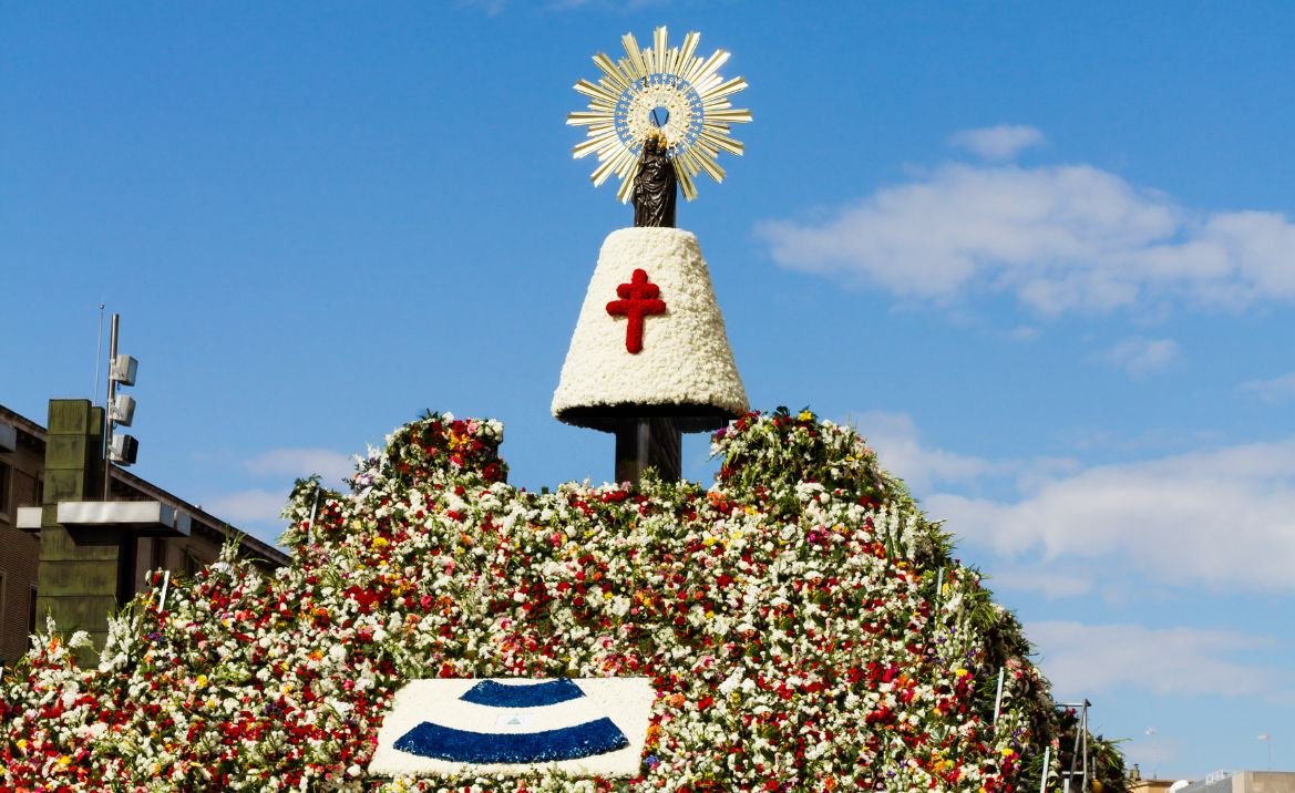 Ofrenda de flores Virgen del Pilar 2024